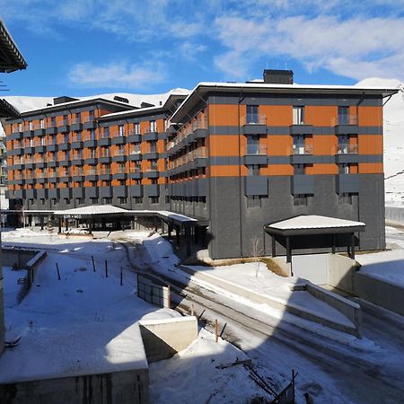 Апарт отель New Gudauri Lofts By Gudauri Travel Экстерьер фото